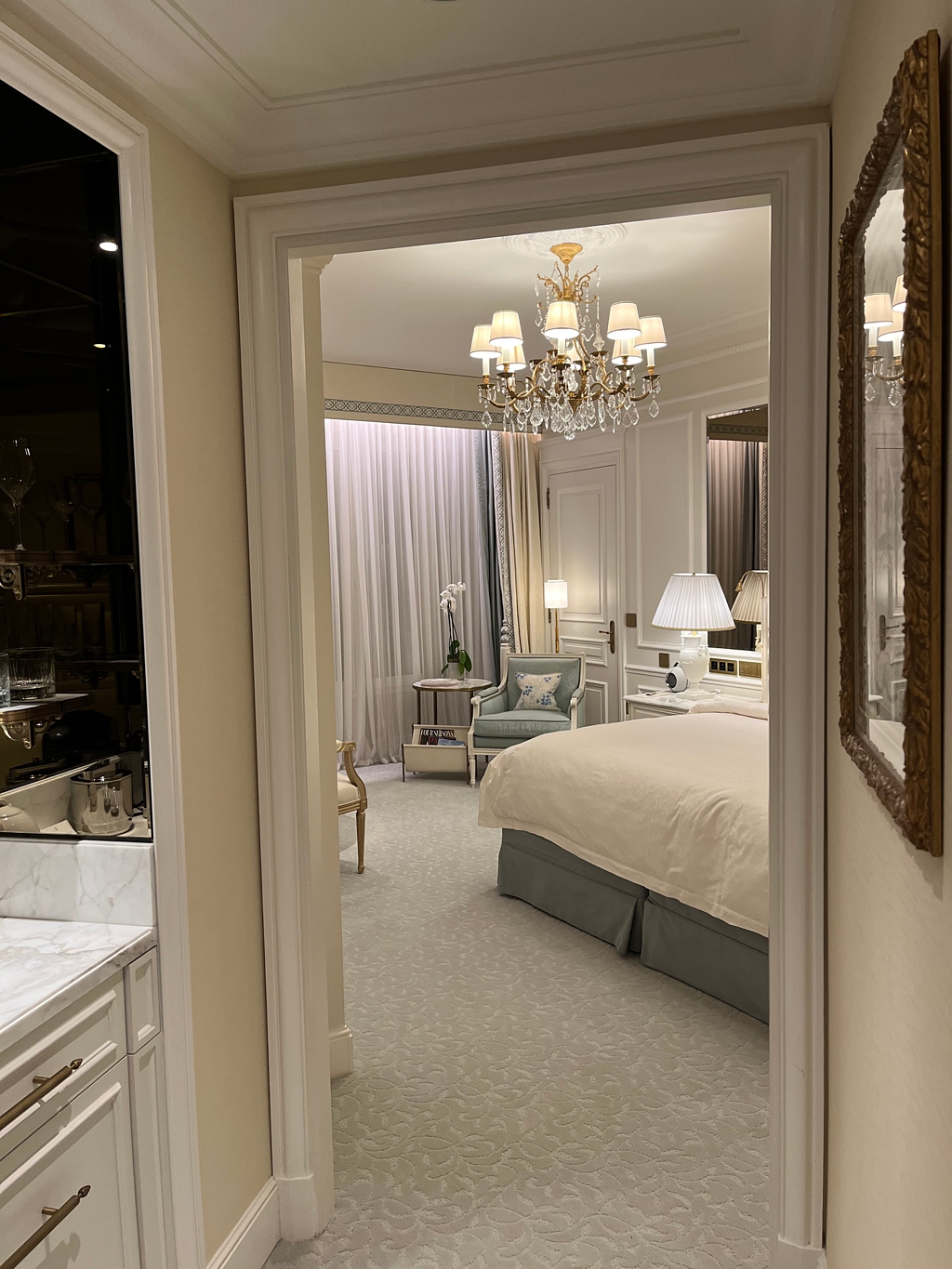 An image of a recently renovated room in the Four Seasons Paris George V